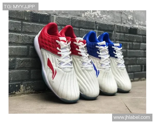 李宁足球鞋在球星赛场表现如何 有哪些知名球员穿过李宁品牌鞋款