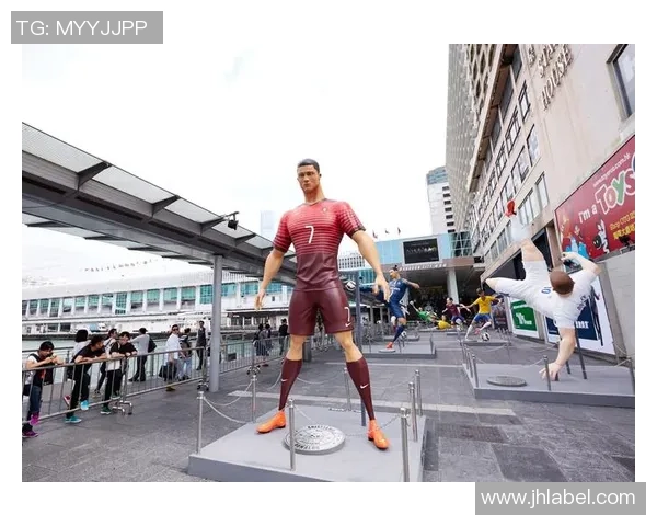 足球明星耐克：从绿茵场到时尚先锋的传奇之路