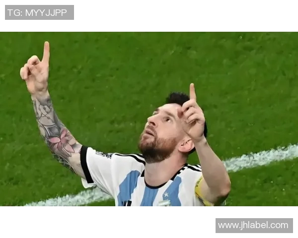 人品与球技并重的足球巨星：品德与竞技的完美结合