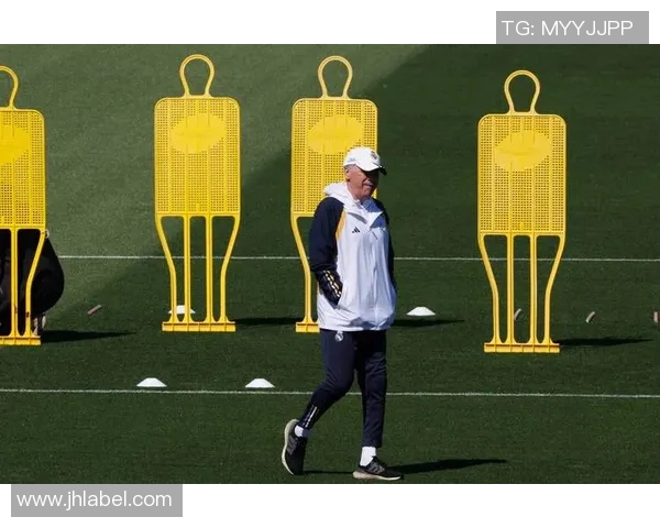 足球史上唯一绿牌球员的传奇故事与意义探索 足球史上唯一绿牌球员的传奇故事与意义探索